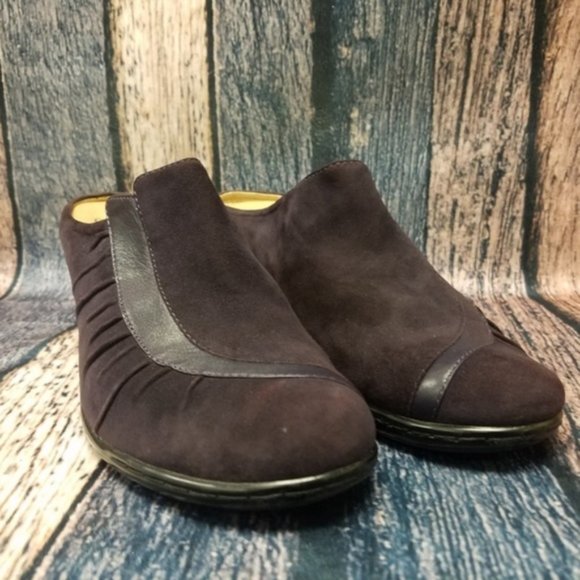 Sofft Eggplant Mules - Picture 1 of 6